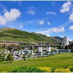 Villaggio Olimpico * سيستريير
