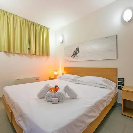 Villaggio Olimpico Apartment *